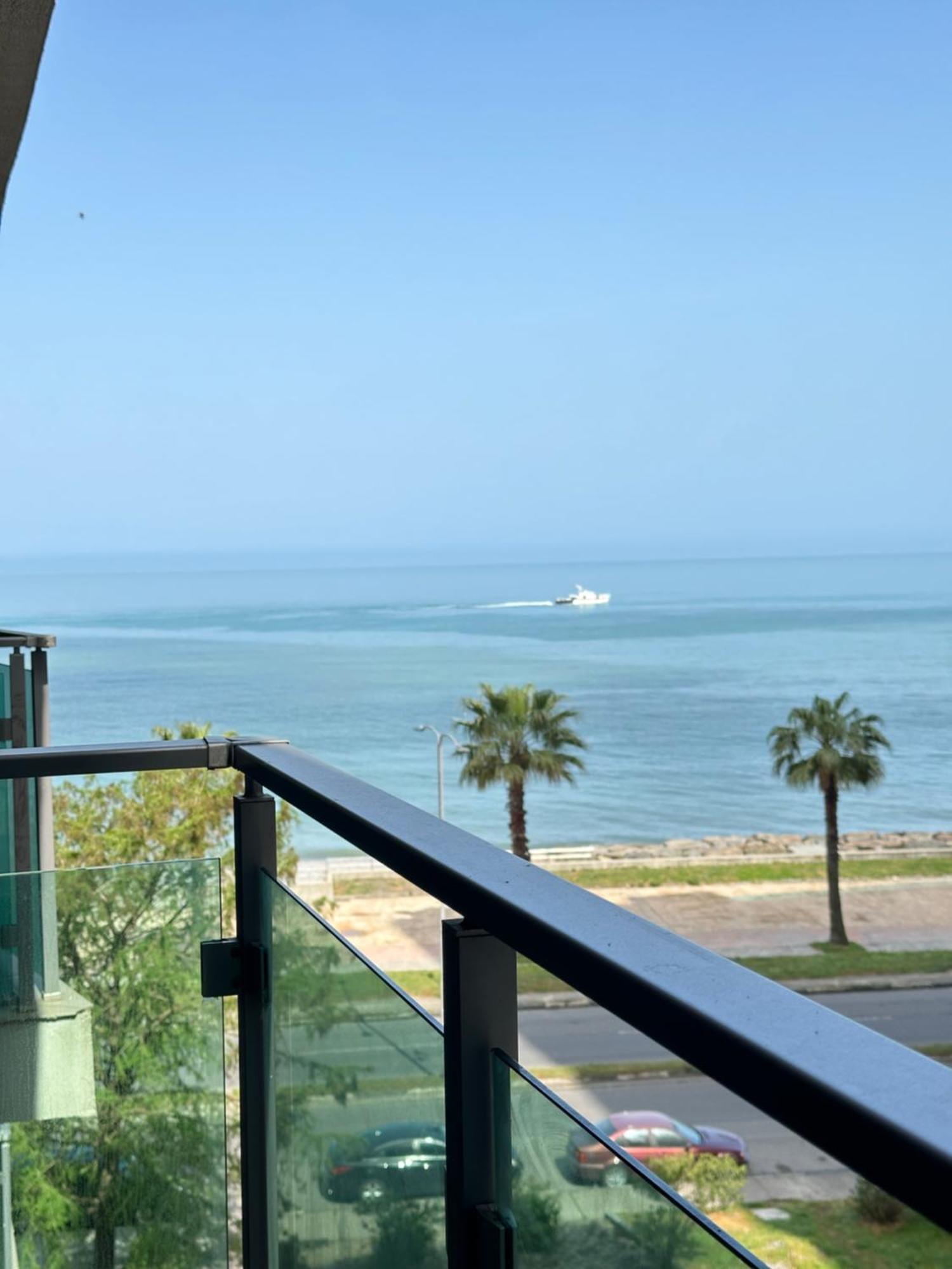 Aqua Batumi 47 Apartment Екстериор снимка
